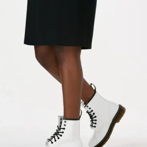 comparez les prix Dr. Martens Dr Martens Bottines à Lacets 1460 En Blanc 18